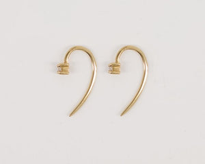 Natural diamond earring / ONE SIDE